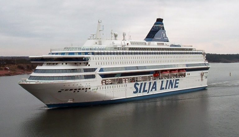 Грузопассажирский паром «Silja Europa»